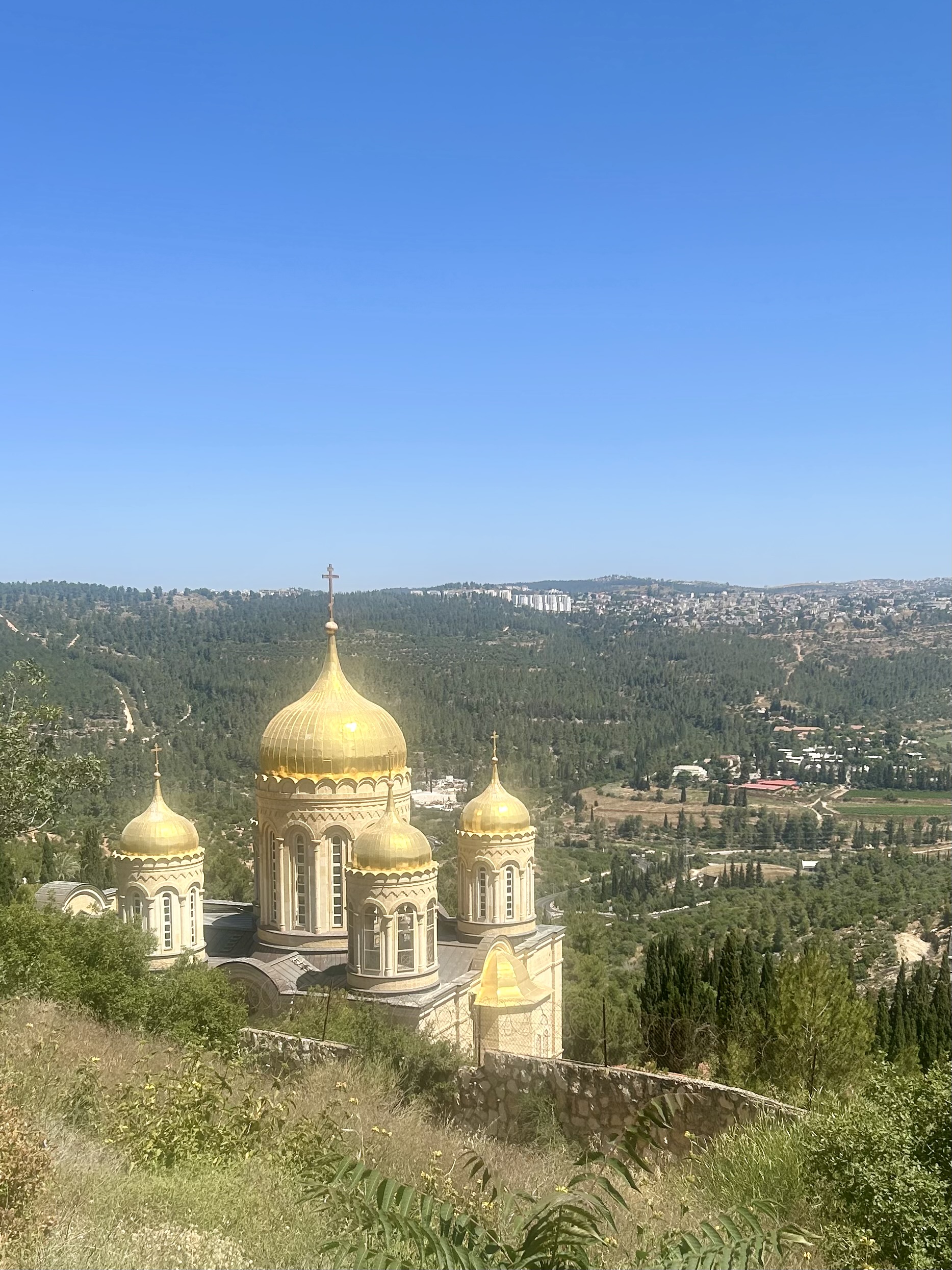 Beautiful walk along the hills above Ein Karem