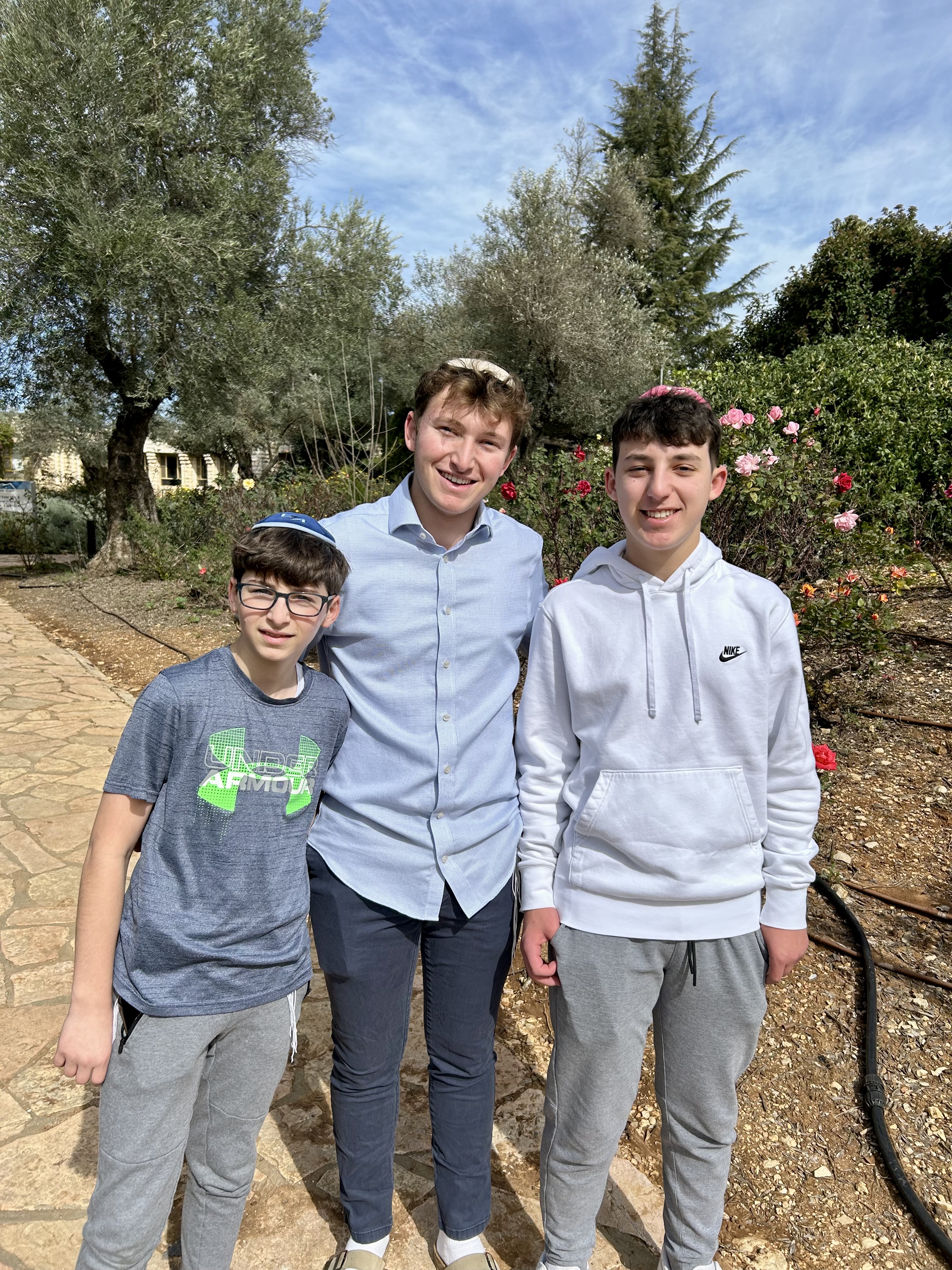 Eli and Moshe visiting Avi at Gush for שבת אחים.